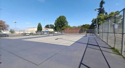 Kent Memorial Park tennis courts. Ben Ray / The Reporter